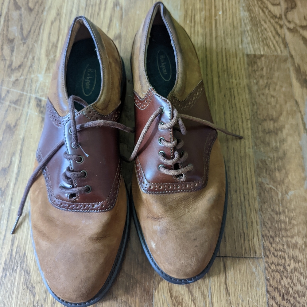 Men's dress shoes